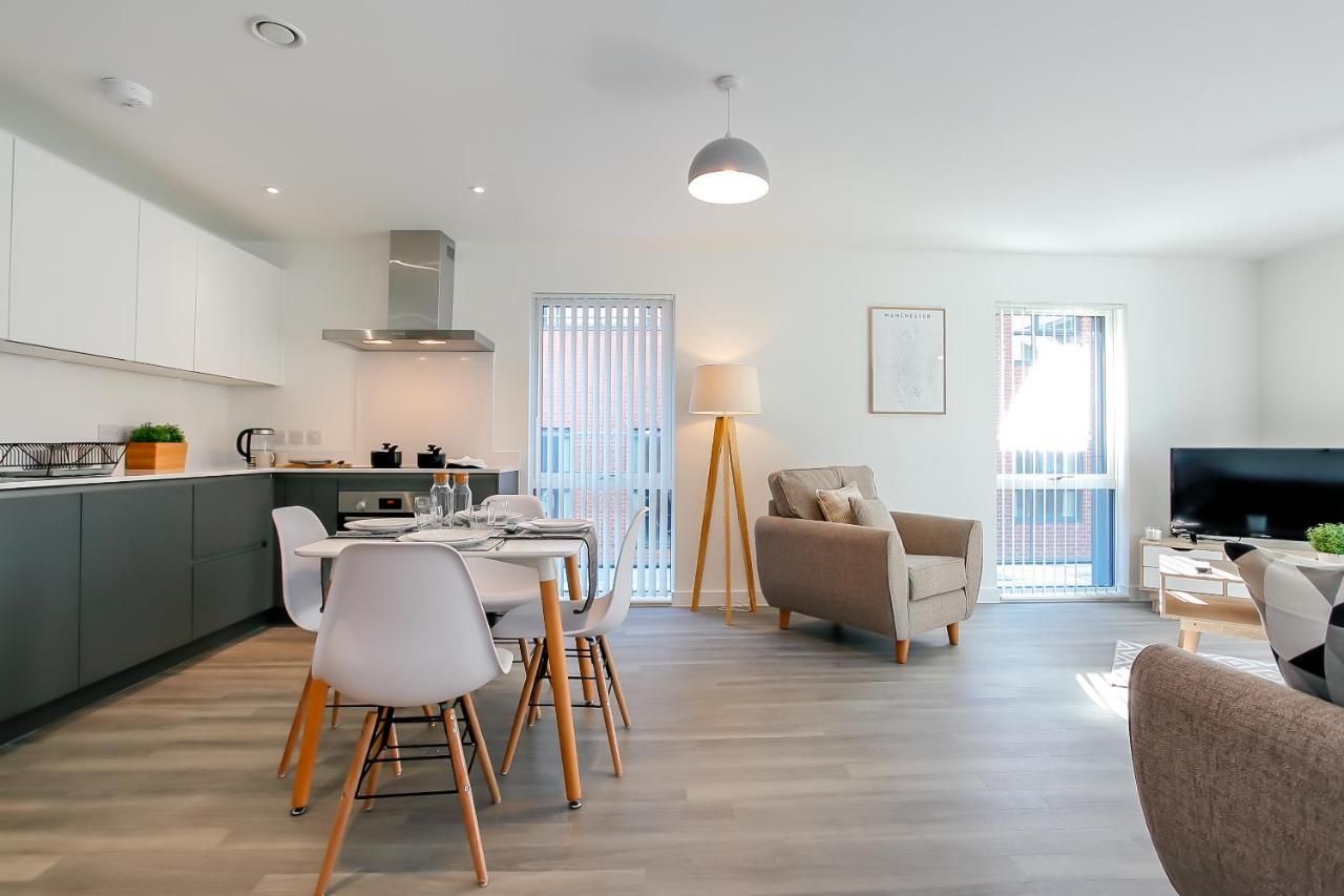 Hilltop Serviced Apartments- Northern Quarter マンチェスター エクステリア 写真