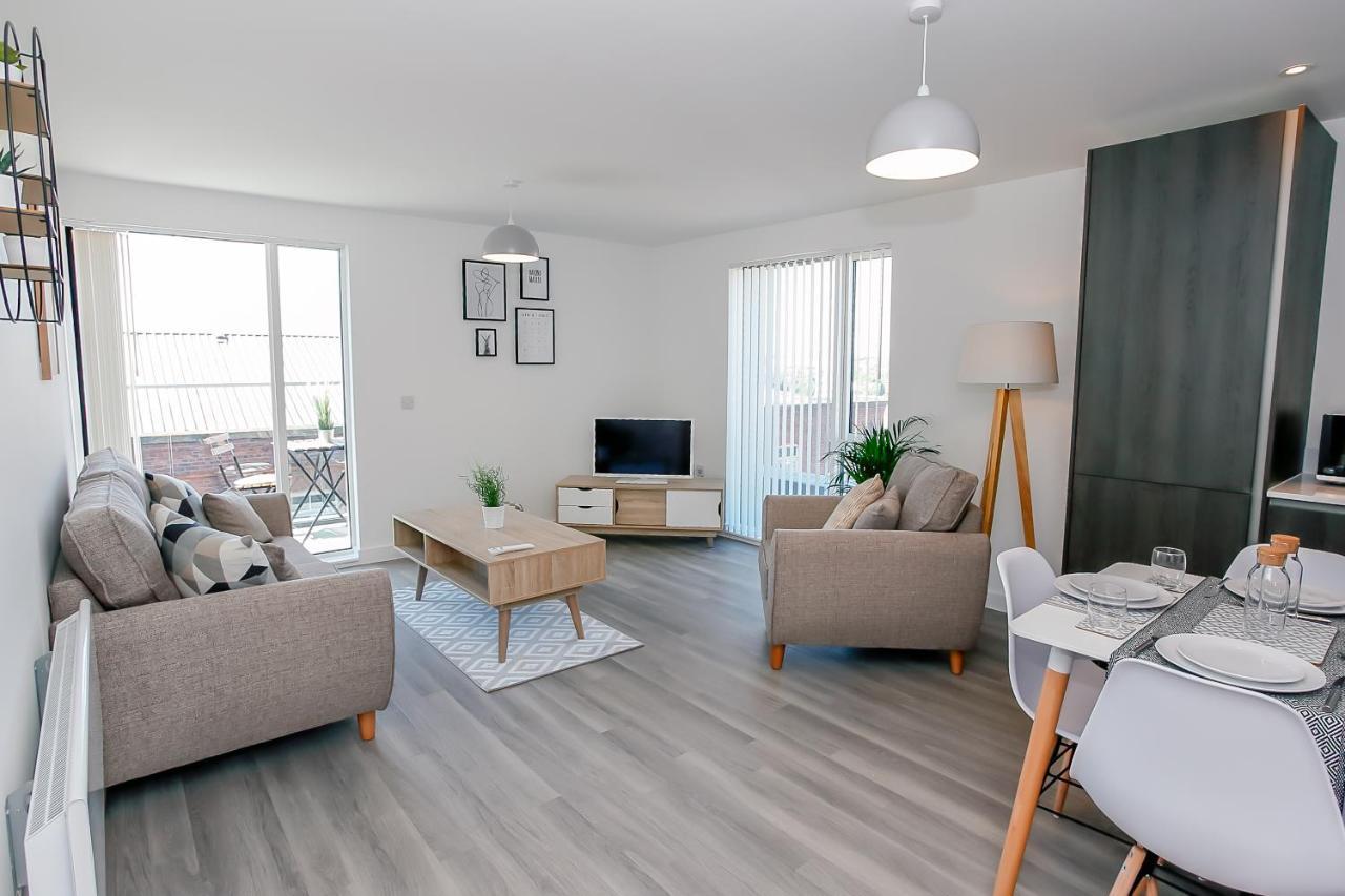 Hilltop Serviced Apartments- Northern Quarter マンチェスター エクステリア 写真