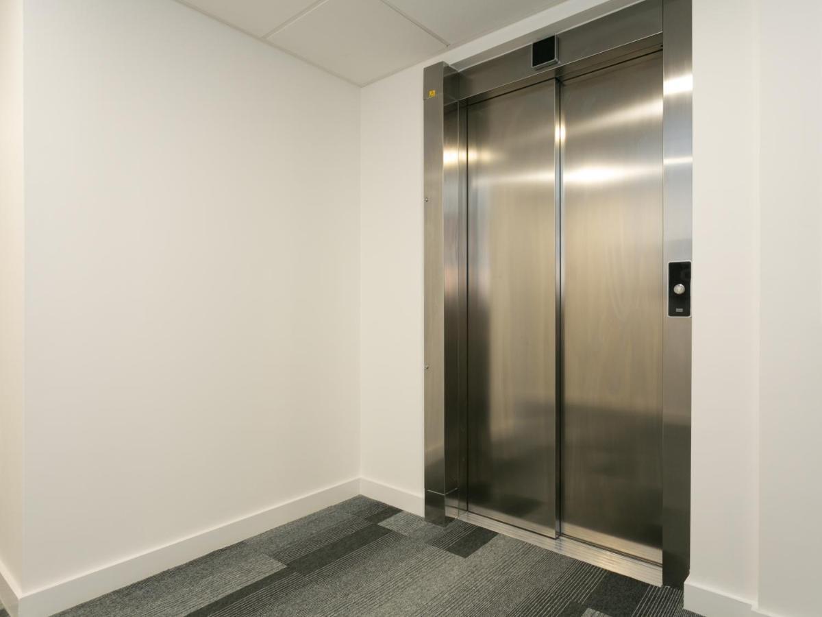 Hilltop Serviced Apartments- Northern Quarter マンチェスター エクステリア 写真